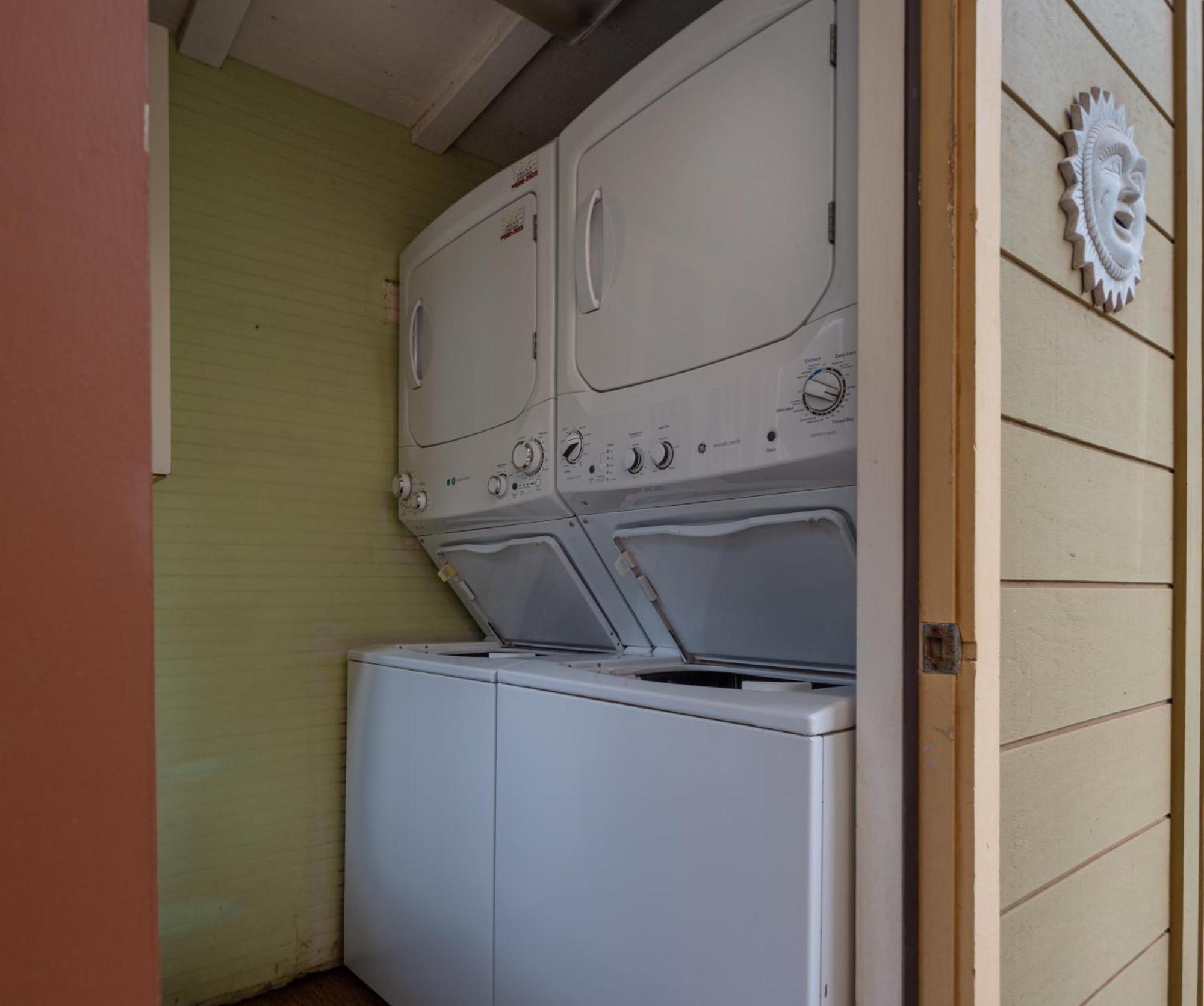 Lotus Suite, 1 Bedroom, Sleeps 4, Pool & Bbq, Pre-Renovation Summer Sale Kīhei Exterior foto